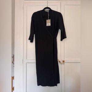NWT Everlane Black Ribbed Wrap Dress